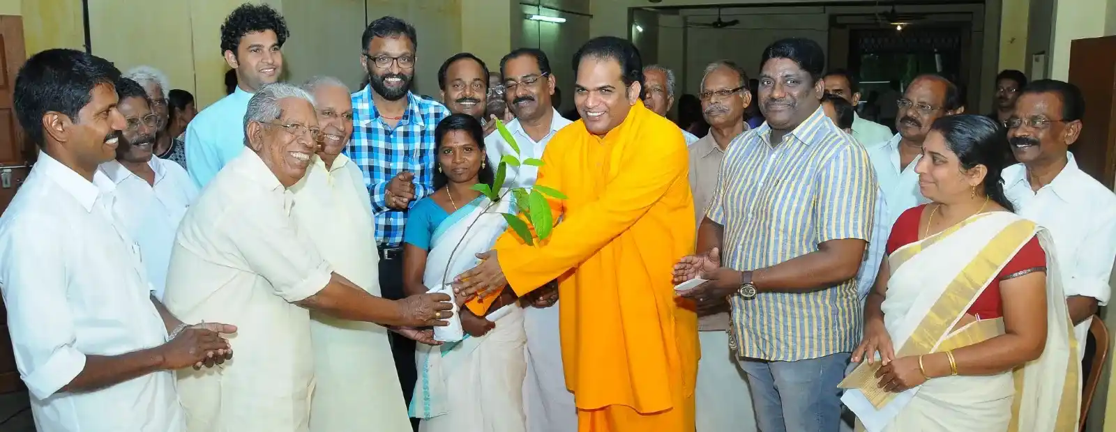 swami gururetnam's introducing Naalayku Oru Maram